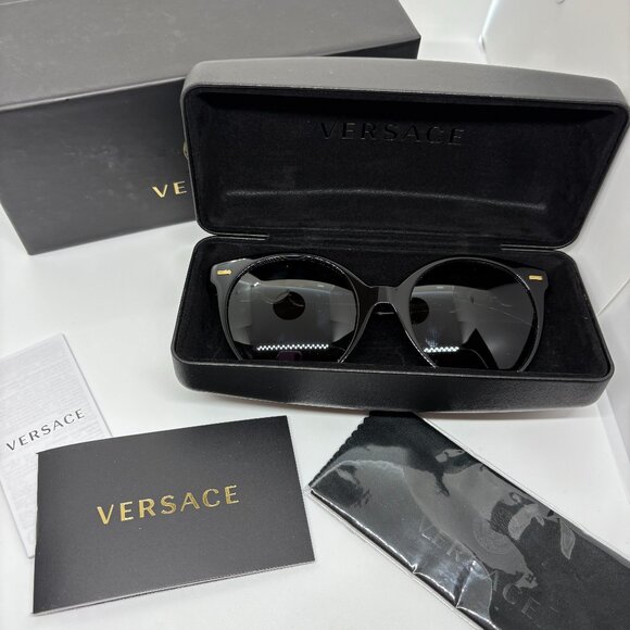 versace sunnies - Picture 1 of 1